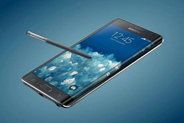 Samsung Galaxy Note Edge Unusual Display High-end Smartphone