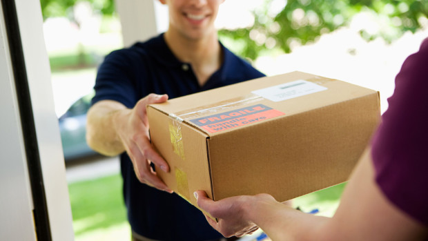 Get The Newest Fashions For Less With The Aid Of A Inexpensive Courier Service