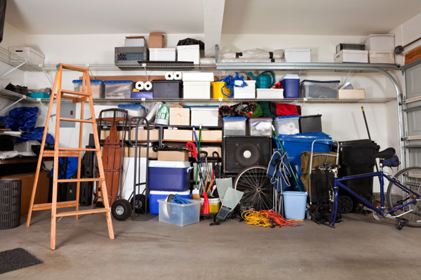 How To Organize The Cluttered Area Of Garage?