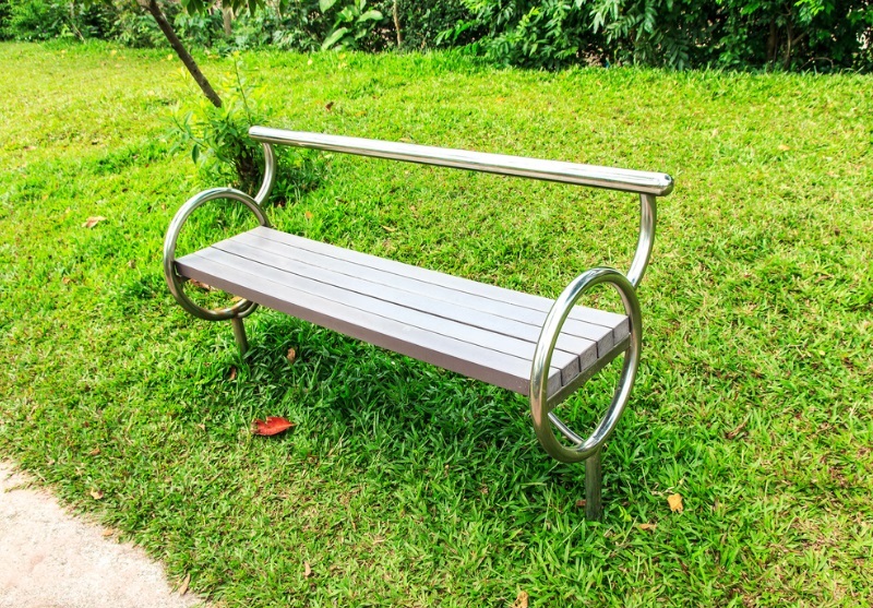 Stainless Steel Benches –The Modern Choice For A Modern Outlook and Is Cost Effective
