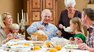 Meal Time Company For Seniors - How Home Care Ensures Nutritious Meals