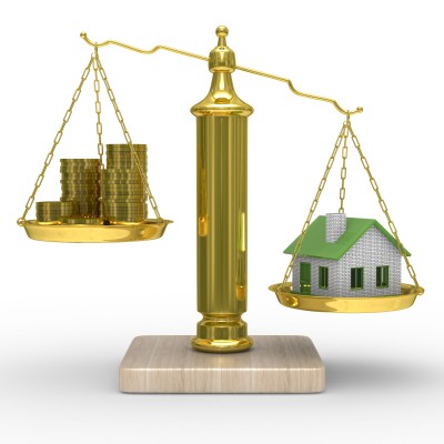 Gold-vs-Real-Estate