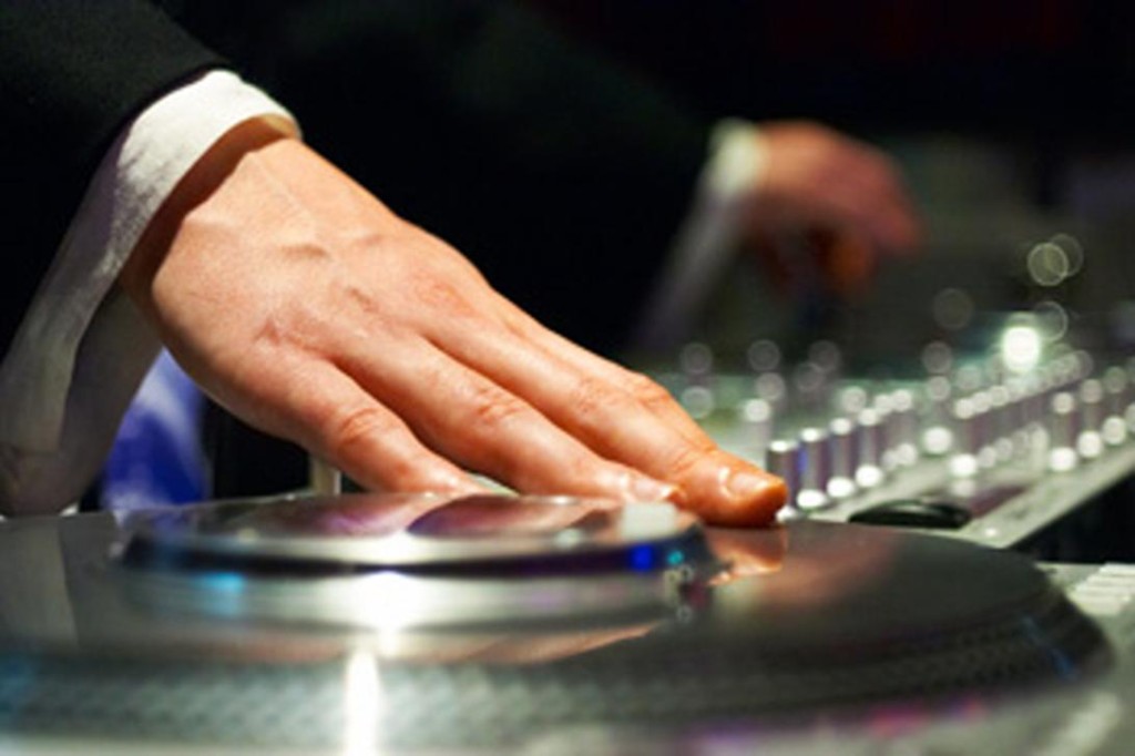 Why You Need A DJ To Make Your Wedding Incredible?