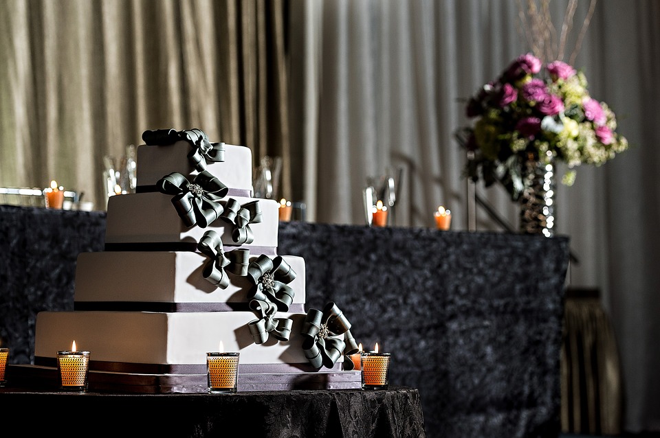 Wedding Cakes: How Did It All Begin?