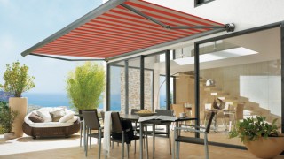 Retractable Awnings Offer Many Advantages Over Regular Awnings