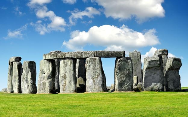 Stonehenge tours