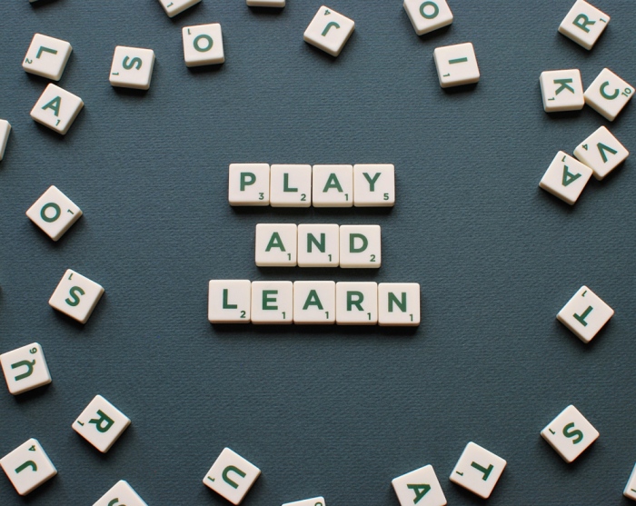 5 Great Benefits Playing Scrabble